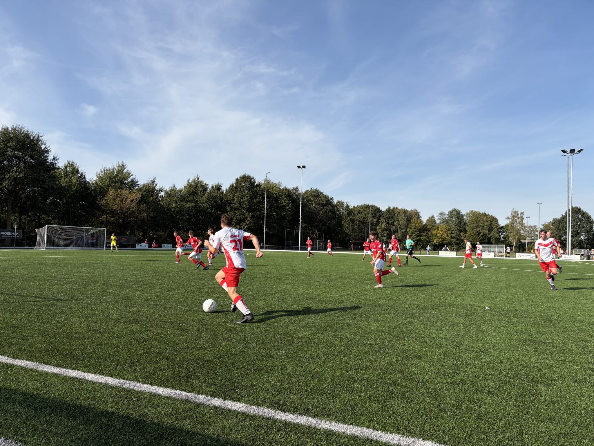 Valleivogels verliest tegen tien man Hoevelaken